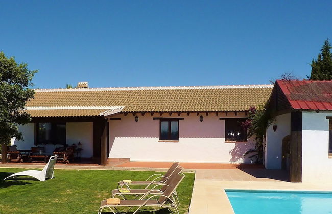 Leisure Meets Tranquility in Beautiful Villa Near Forest - Foto 20