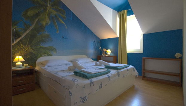 Andri - 100 m From sea - A1 - Foto 5, Habitación