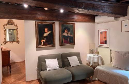 Torre della Scimmia apartment - Photo 6