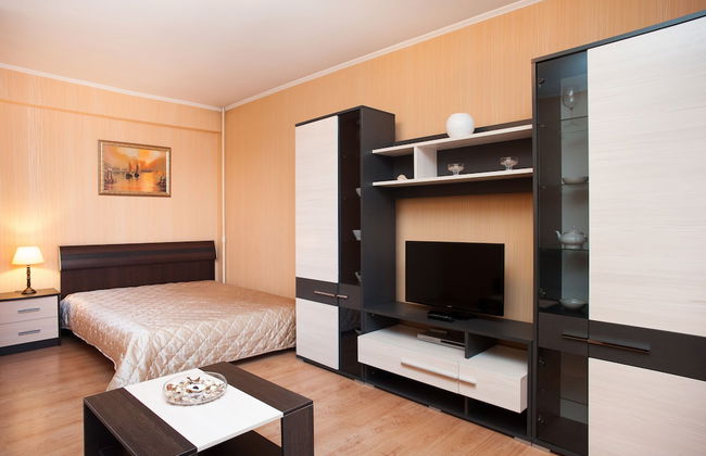 Moskva4you Komsomolskiy Prospekt 9 - Foto 1