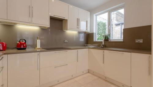 Bright Modern Large 1 Bed Flat in Battersea Clapham Junction - Foto 4, stove, dishwasher, pet friendly