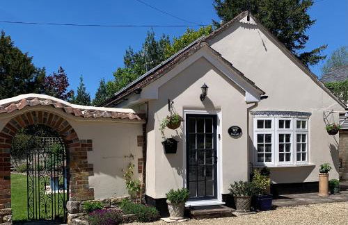 Tolpuddle Hideaway, Tolpuddle, Dorset - Photo 1