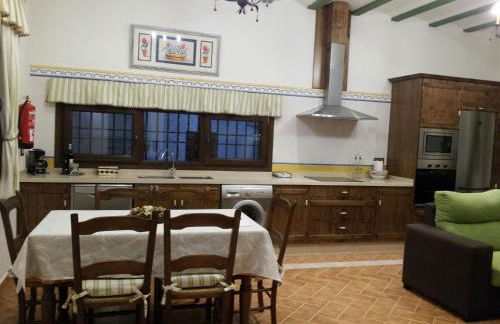 Casa Rural con jacuzzi y pista de padel - Casa de Pacas - Foto 8