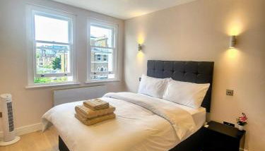 Stylish Three Bedroom Ensuite Duplex Apartment in West Hampstead - Foto 5, towels