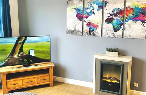 Lovely 4-bed home sleeps 8 Nr Bolton Stadium & M61 - Photo 28