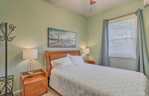 Spacious Lakefront House With a Private Dock - Foto 4