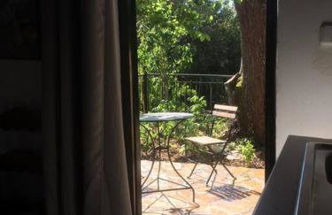 Theisoa.Old Little house in the garden . Andritsaina. - Foto 9