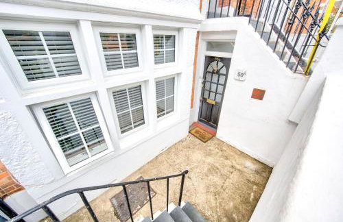 Beautiful 2 bed apartment in central London - Photo 24