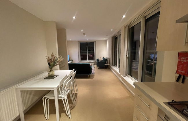 Free Parking Near City Centre & Stadium Sleeps 6-8 - Foto 15