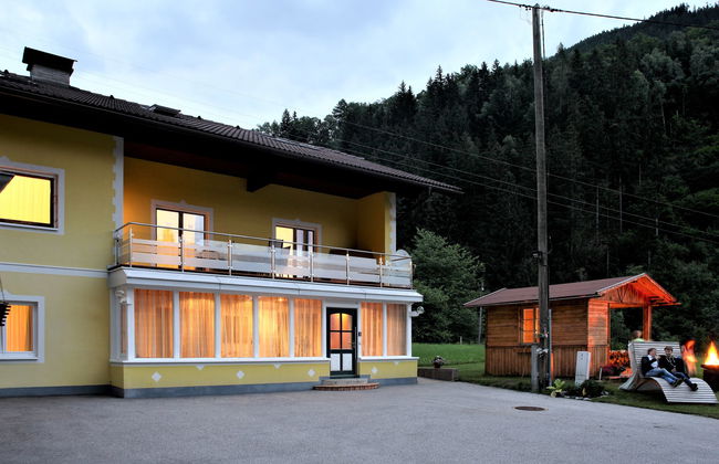 4 bedroom Apartment in Radenthein with garden - Photo 1