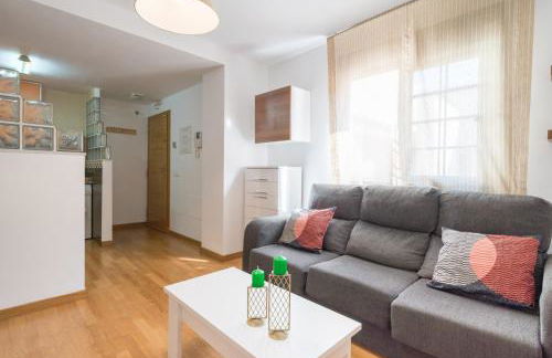 LU&CIA City Centre Victoria 6 - Photo 3