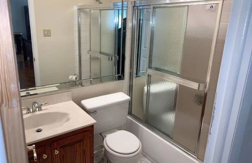 Beautiful 4-bedroom pool home with 2-story deck! - Foto 21