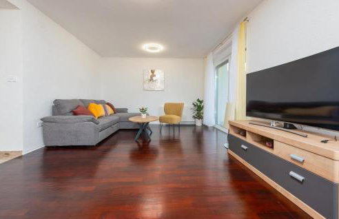 Amazing Home In Debelo Brdo With Sauna - Photo 4