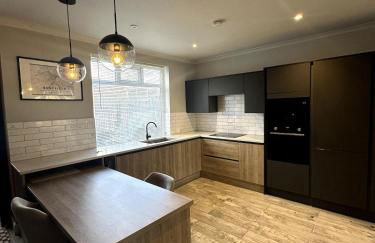 Newly Renovated 2-Bed Home - Foto 1