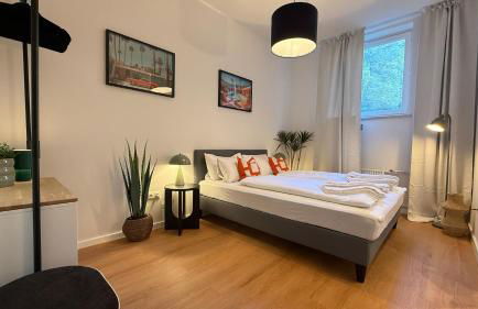 BeckHomes Munich- Large 210 sqm Central Apartment- 7 BR, 6Baths, 3 Kitchens, Up to 18 Guests - Foto 3