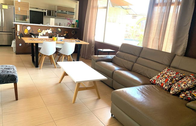 Large And Cosy Apartment With Private Garden - Foto 8