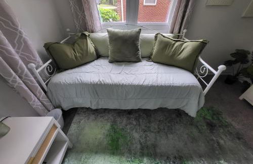 Spacious, Renovated, 5-bedroom Retreat, Near I-85 - Foto 15