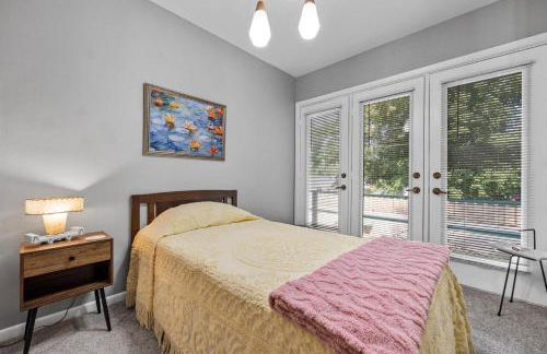 The Nifty Fifties in a Quiet Location - Foto 16