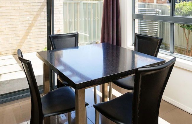 Cardiff Executive Apartments - Photo 7