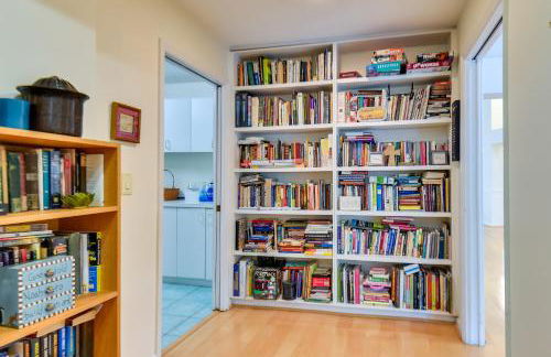 4 Mi to UGA Pet-Friendly Home in Athens - Photo 16