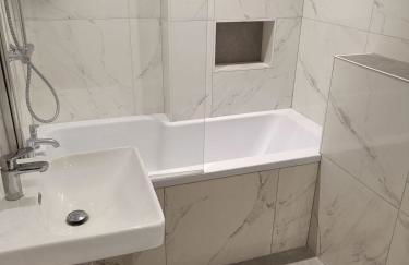 The House of Gnarrr - Photo 6