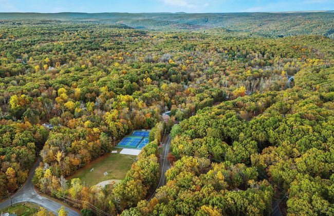 Pirate-themed Lakefront Home w/ Kayaks, Game Room, Views & Hidden Treasure Hunt - Foto 51