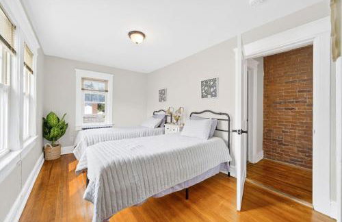 14 Guest, 9 Bed, Family Getaway- 30 min from NYC - Foto 17