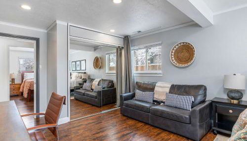 Modern home near UVU and BYU with hot tub and mountain views - Foto 2