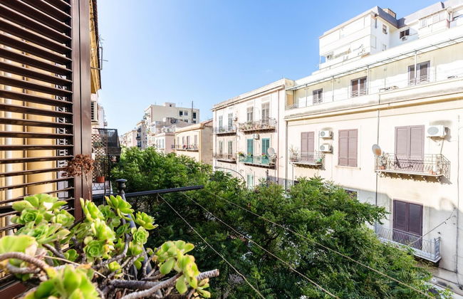 Casa Dante With Balcony by Wonderful Italy - Foto 17