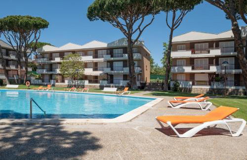 Apartment in Calella de Palafrugell with a pool and parking - Foto 1