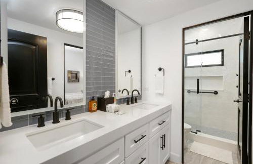 Poinsettia Palms - Chic & Luxe Patio Near Beach - Foto 28