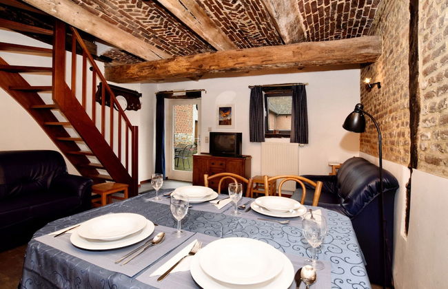 Pleasing Holiday Home in Richelle With Garden, Terrace, BBQ - Photo 23