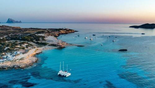 Barco para dormir sobre el Mar - Foto 3