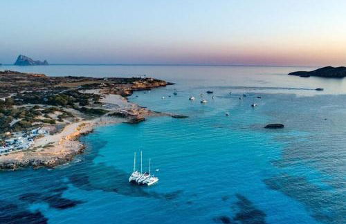 Barco para dormir sobre el Mar - Foto 3