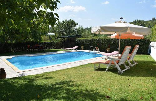 Wooden cottage with private pool near to sea - Foto 19