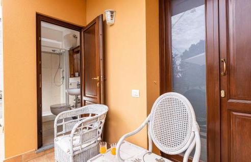 2 Bedroom Amazing Home In Orentano - Foto 15