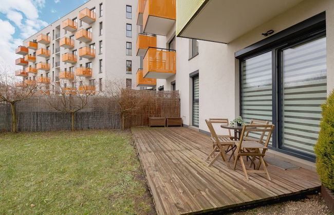 Apartment With Garden by Renters - Photo 56