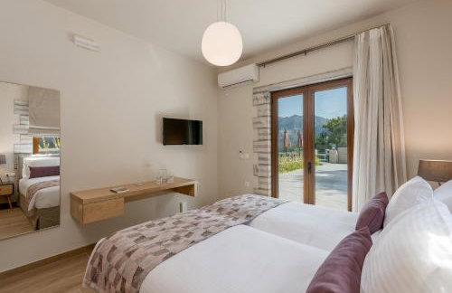 Aloni Villa, an Authentic Countryside Retreat, By ThinkVilla - Foto 36