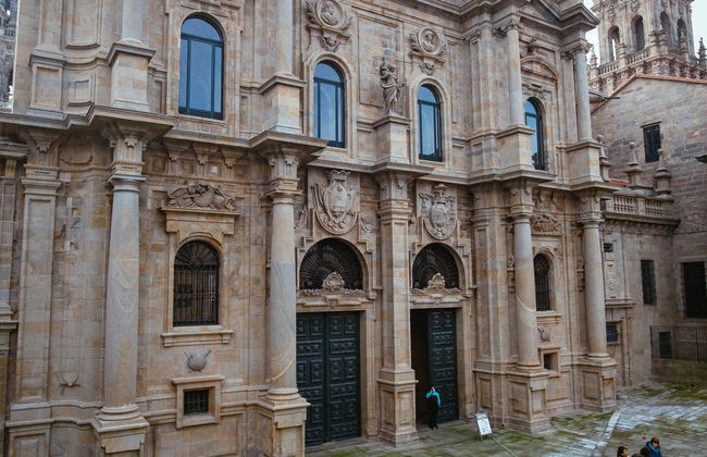 Tour de día completo a Santiago de Compostela y Valença do Minho - Foto 1