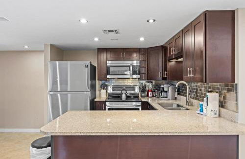 Holiday Surf and Racquet Unit 301 - Foto 7