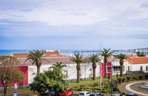 Downtown Praia da Vitória AL - Photo 33