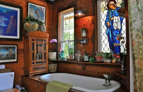 Antique Indonesian Teakwood Cottage for a Romantic Getaway in Petaluma, California - Foto 14