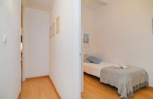 Playa a pie y a 15 minutos de Ramblas y Plaza Catalunya en metro - Foto 34