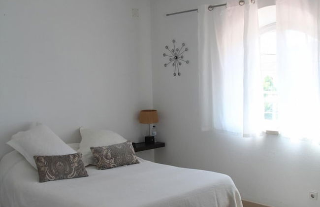 Sesimbra Stylish Villa by Homing - Photo 6