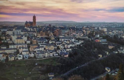 Agréable T2 Classé 3 étoiles, refait à neuf, dans quartier calme - Photo 11