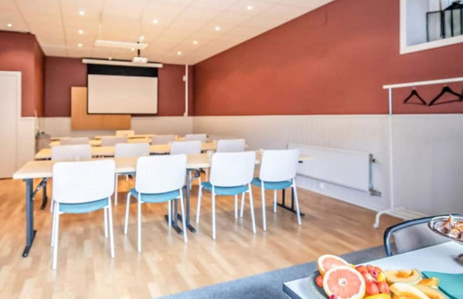 4 Star Vacation Home With Free Breakfast - Foto 15