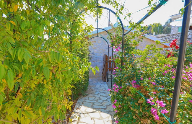 Villa Helona in Lithiasmenos - Photo 66
