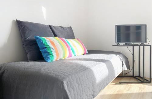 Le Jules Verne - Classé 2 étoiles - Tout confort - Balcon sur cour - Foto 3