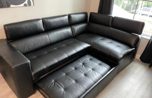 5 Minutes to Disney Free Shuttle King & queen bed - Foto 34