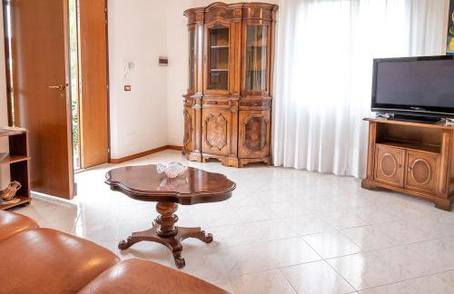 C012 - Camerano, bilocale con doppi servizi e giardino panoramico - Foto 8